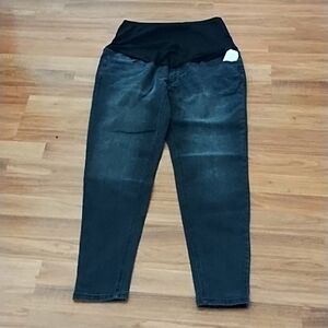 NWT Maternity Jeans